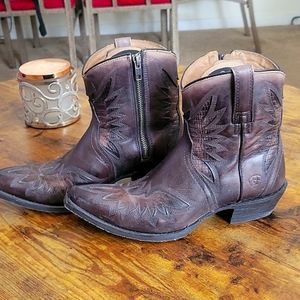 Ariat Authentic Cowboy Boots